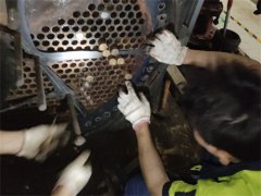 中央空調(diào)冷水機(jī)組管道破裂，永安昌盛專業(yè)維修上門服務(wù)